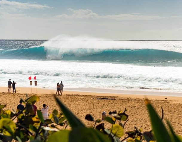 Pipe surf spot